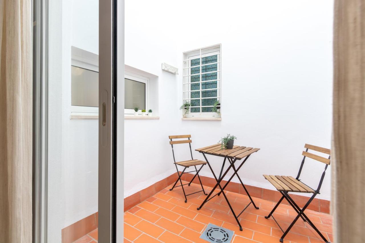 Charming 2 Bedroom Apartment Triana Bridge By Ocityzen Sevilla Exteriér fotografie